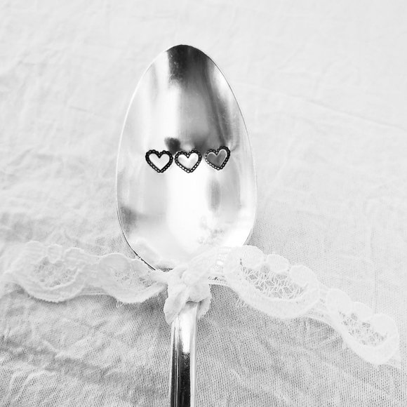 Meet your Posher, Lauren - Picture 7 of 9